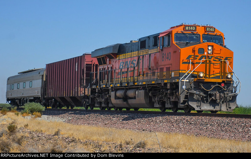 BNSF 8140